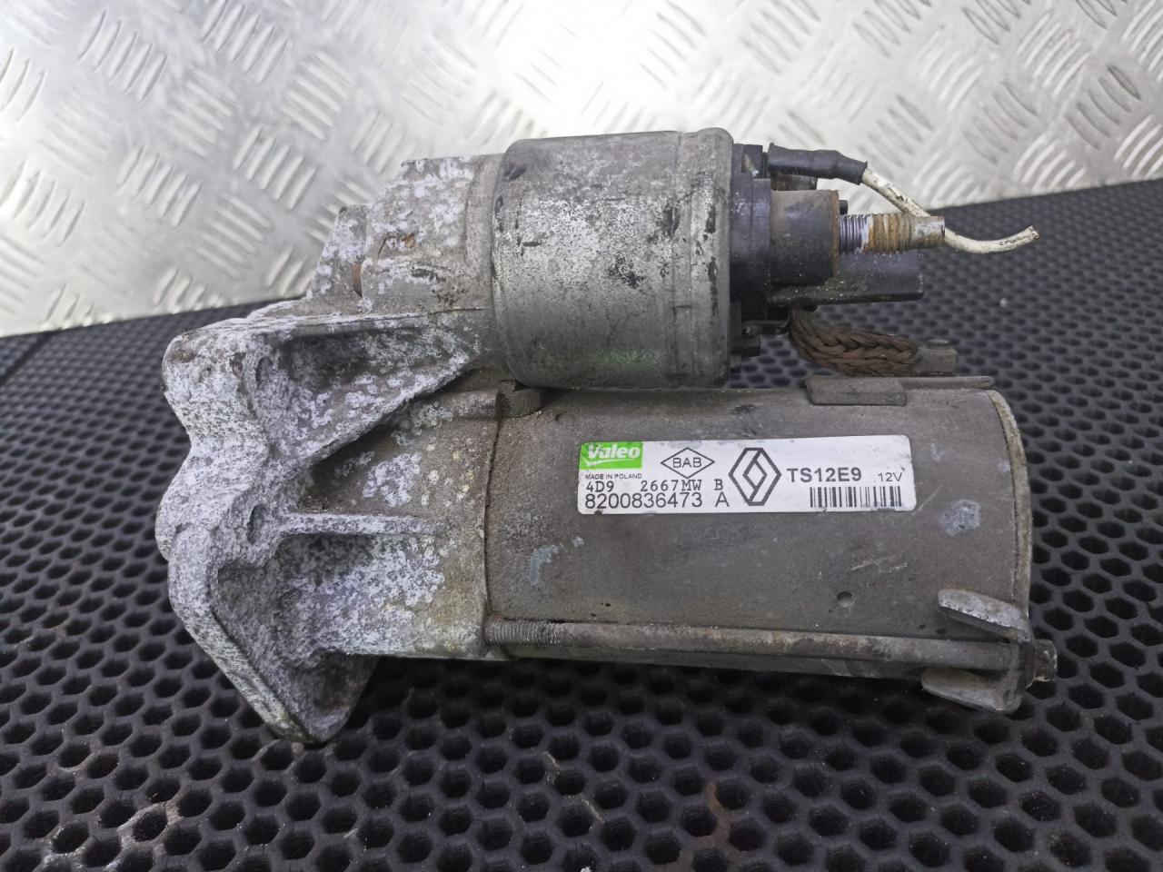 стартер Renault Megane 3 поколение 2012, 233003329R, 8200836473 - фото №1