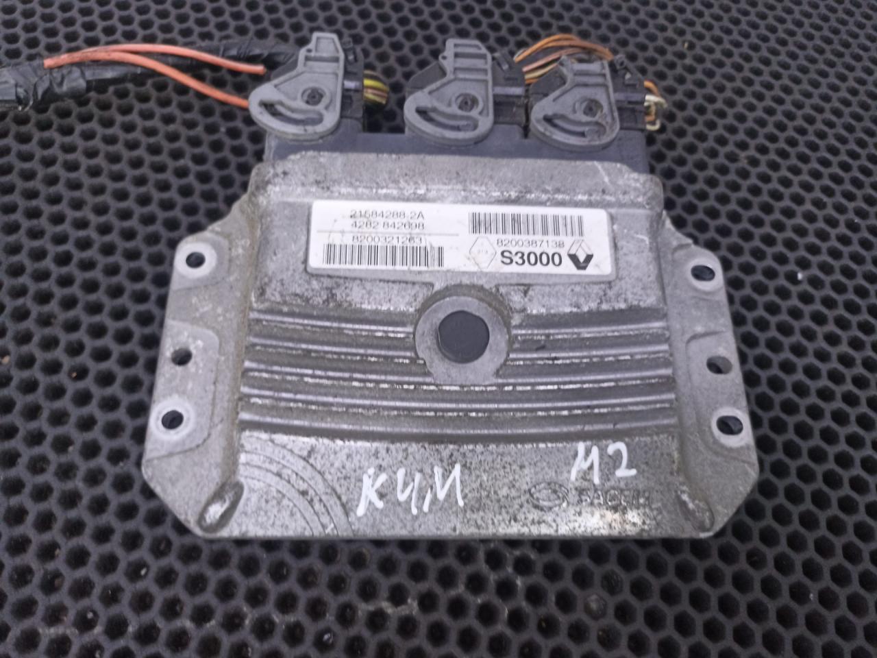 блок управления двигателем Renault Megane 2 поколение 2006, 8200321263, 8200387138 - фото №1