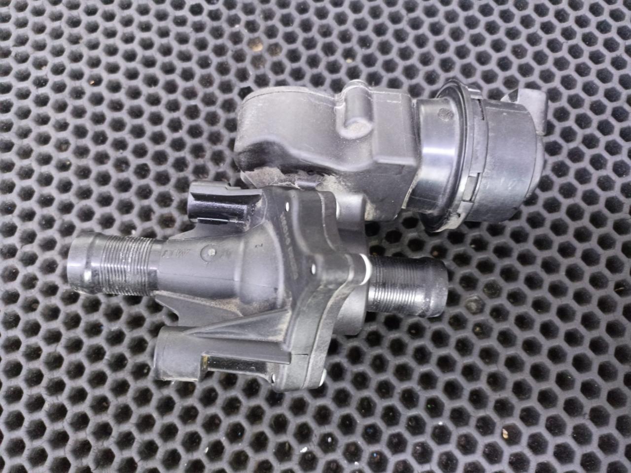 термостат Renault Arkana 1 поколение 2020, 922309109R - фото №1