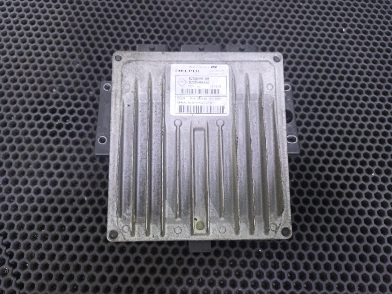 блок управления двигателем Renault Megane 2 поколение 2005, 1.5 л., 8200498188, 8200469340 - фото №1