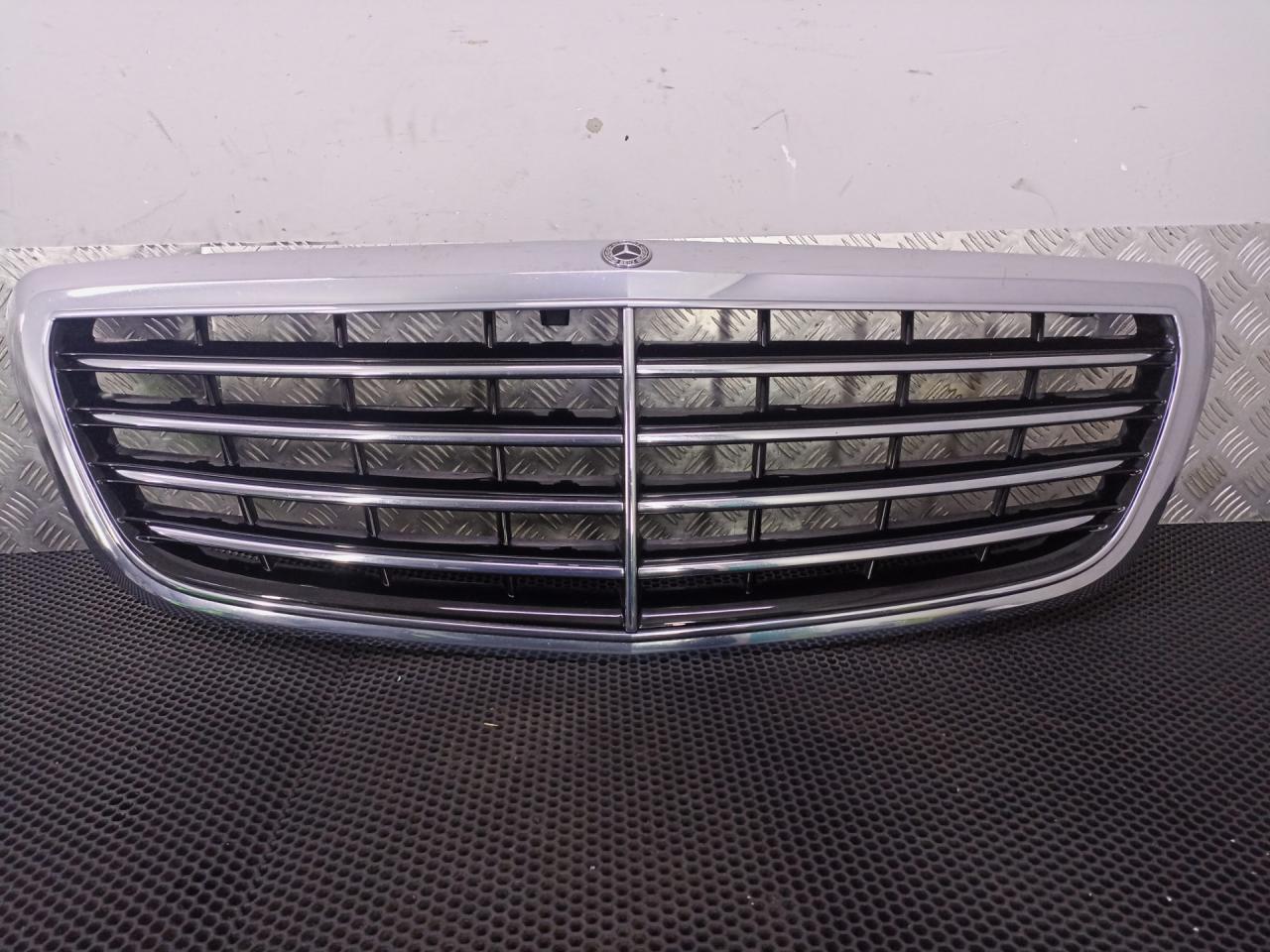 решетка радиатора Mercedes-Benz S-Класс W222/C217/A217 2016, 2.9 л., A2228800302 - фото №1