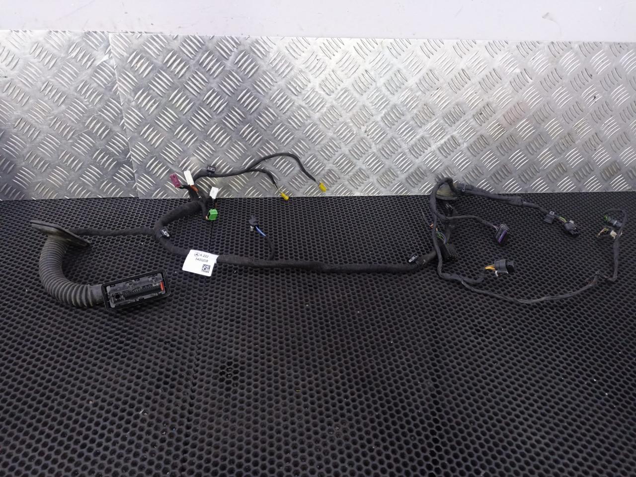 дверная проводка Mercedes-Benz S-Класс W222/C217/A217 2016, 3.0 л., M 276.824, бензин, A2225400208 - фото №1