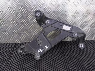 кронштейн (крепление) Mercedes-Benz S-Класс W222/C217/A217 2016, 3.0 л., M 276.824, бензин, A2225450348