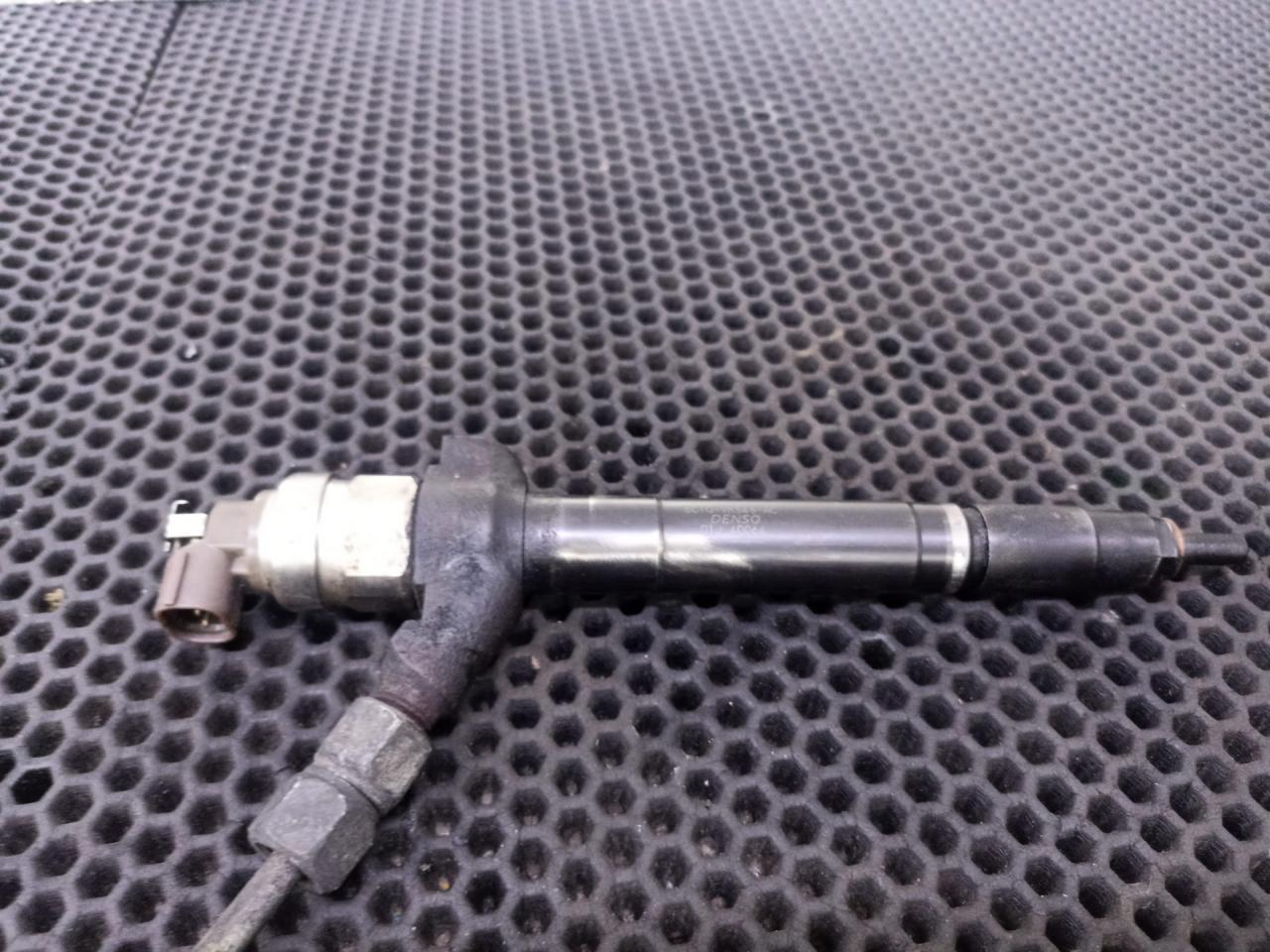 форсунка Peugeot Boxer 2 поколение 2010, 6C1Q9K546AC - фото №1