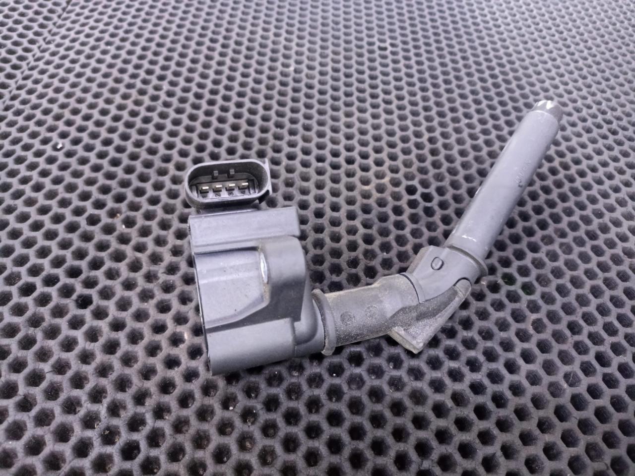 катушка зажигания Renault Arkana 1 поколение 2020, 224332935R, A2829060000, A2821590042, 224335066R - фото №1