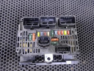 блок предохранителей Peugeot 307 1 поколение [рестайлинг] 2007, 9661682980