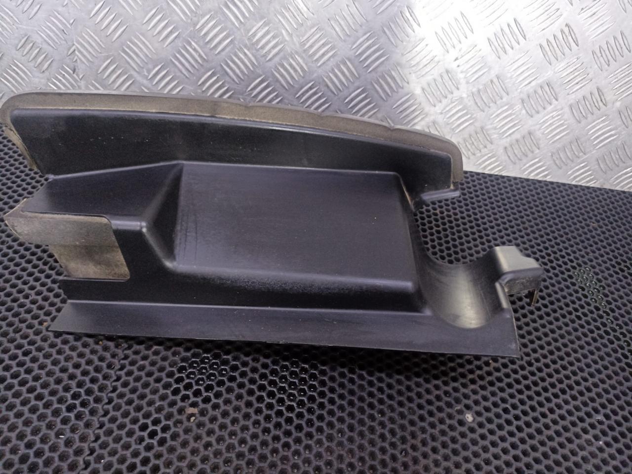 воздухозаборник Ford Transit 7 поколение 2012, 8C11V8310AC - фото №1