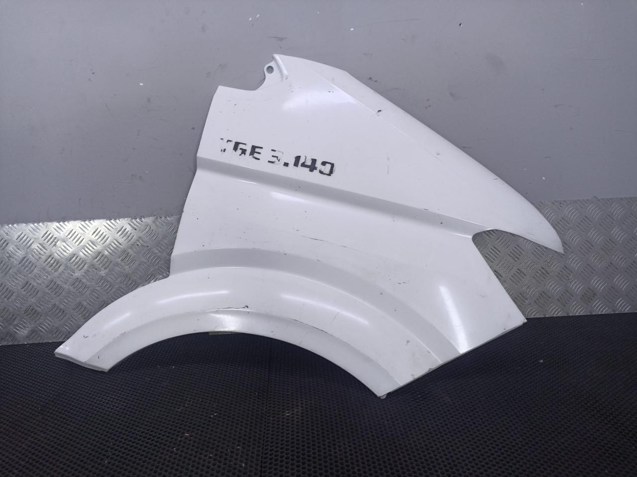 крыло переднее правое Volkswagen Crafter 2 поколение 2017, 7C0821106B - фото №1