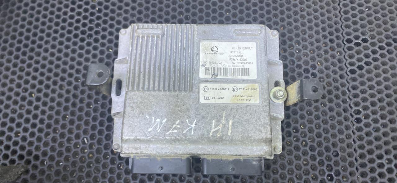 блок управления двигателем Dacia Sandero 1 поколение 2009, 616551000 - фото №1