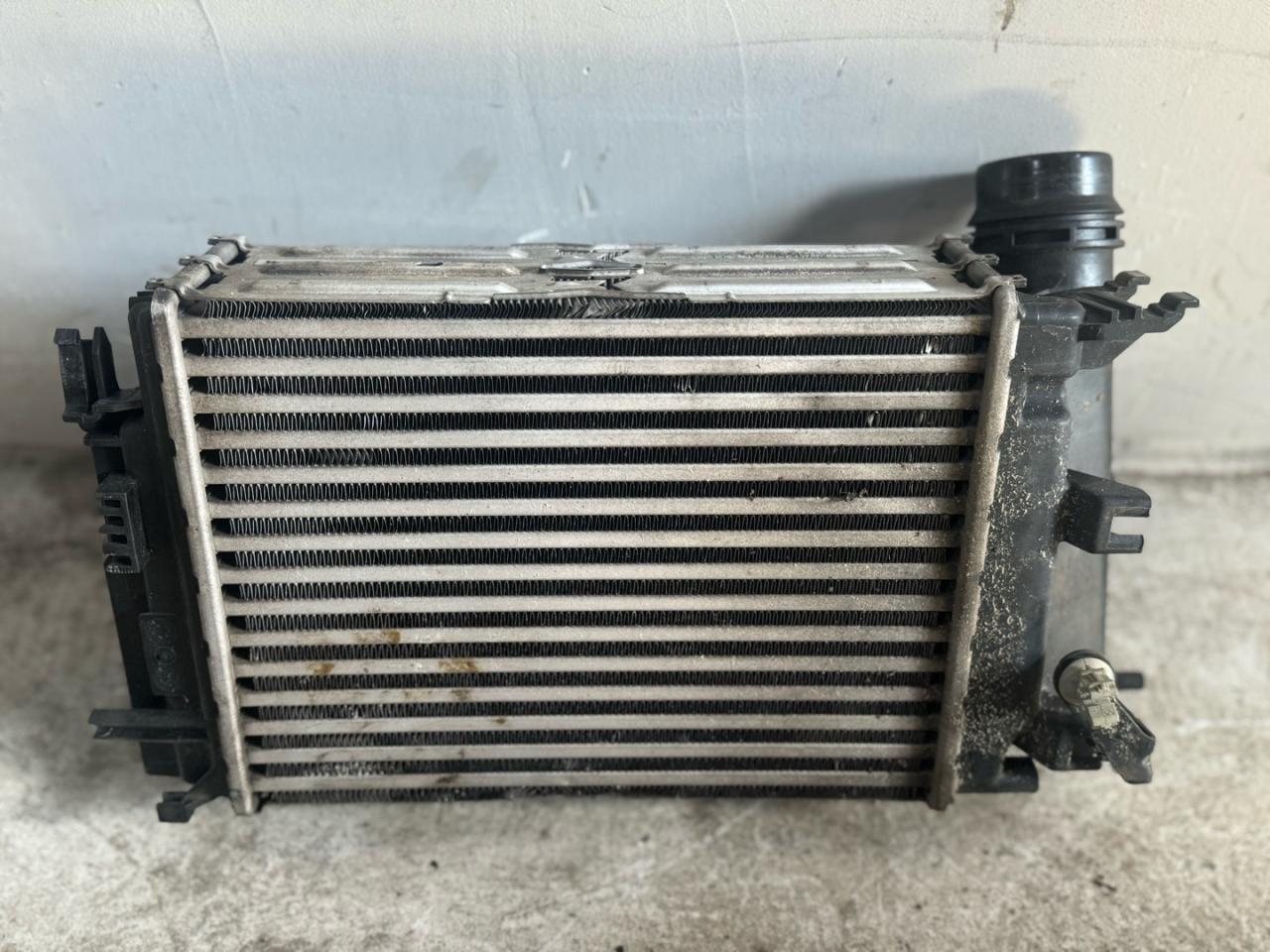 интеркулер Renault Megane 4 поколение 2018, 144962803R - фото №1