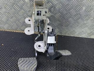 педаль Renault Scenic 4 поколение 2017, 465011585R