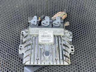 блок предохранителей Renault Megane 3 поколение 2009, 237100120R