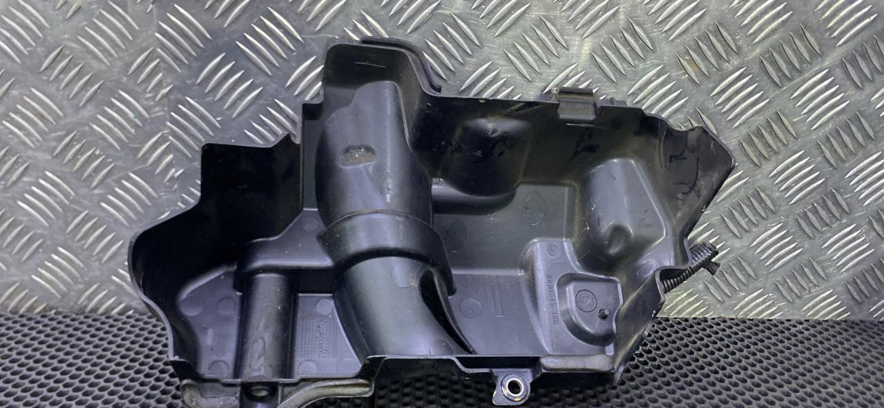 патрубок интеркулера Renault Scenic 2 поколение 2004, 8200549100 - фото №1