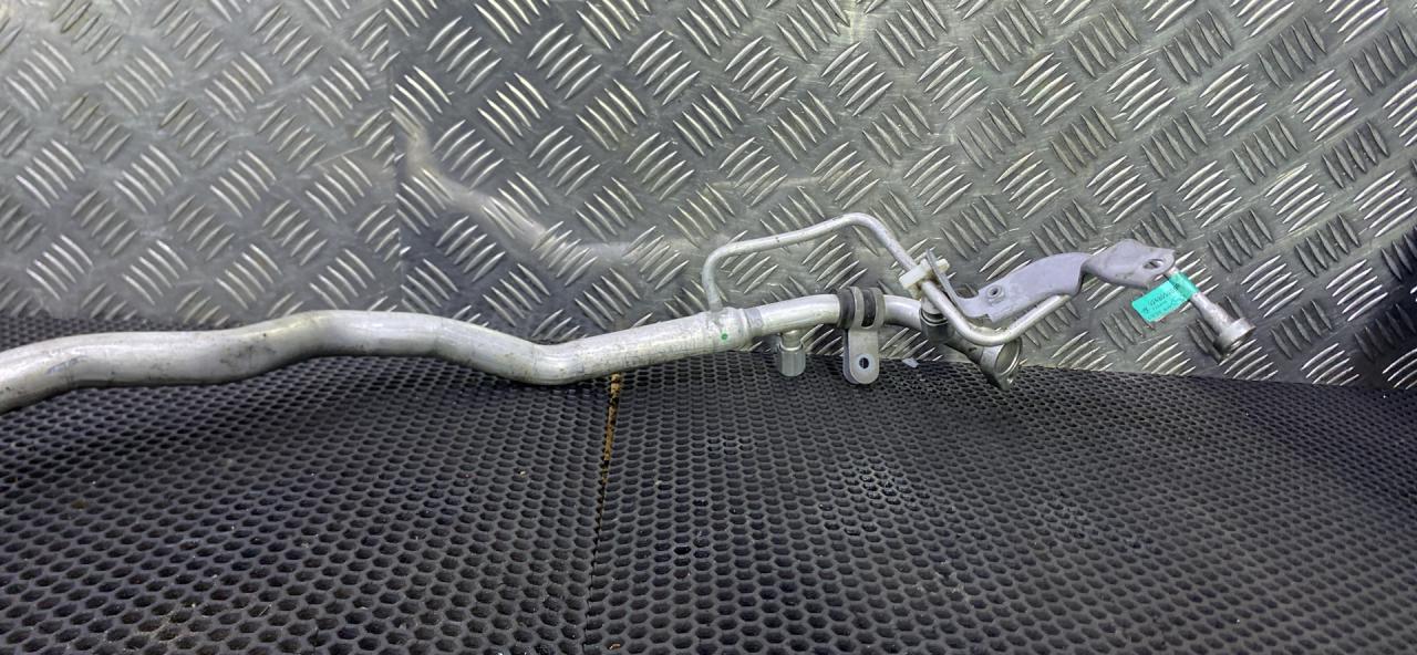 трубка кондиционера Renault Kadjar 1 поколение 2018, 924805989R - фото №1