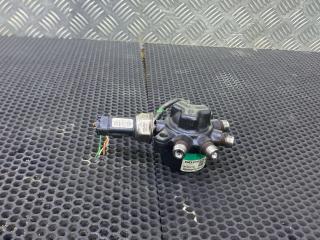 топливная рампа Renault Megane 2 поколение [рестайлинг] 2011, 8200584034