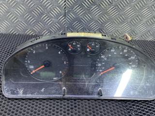 щиток приборов (приборная панель) Volkswagen Transporter T5 2007, 88311346