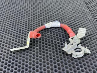 клемма аккумулятора плюс Renault Trafic 3 поколение 2015, 93455530