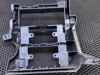 накладка на торпедо (консоль) Volkswagen Transporter T5 (2003 - 2009), 7H2857273D