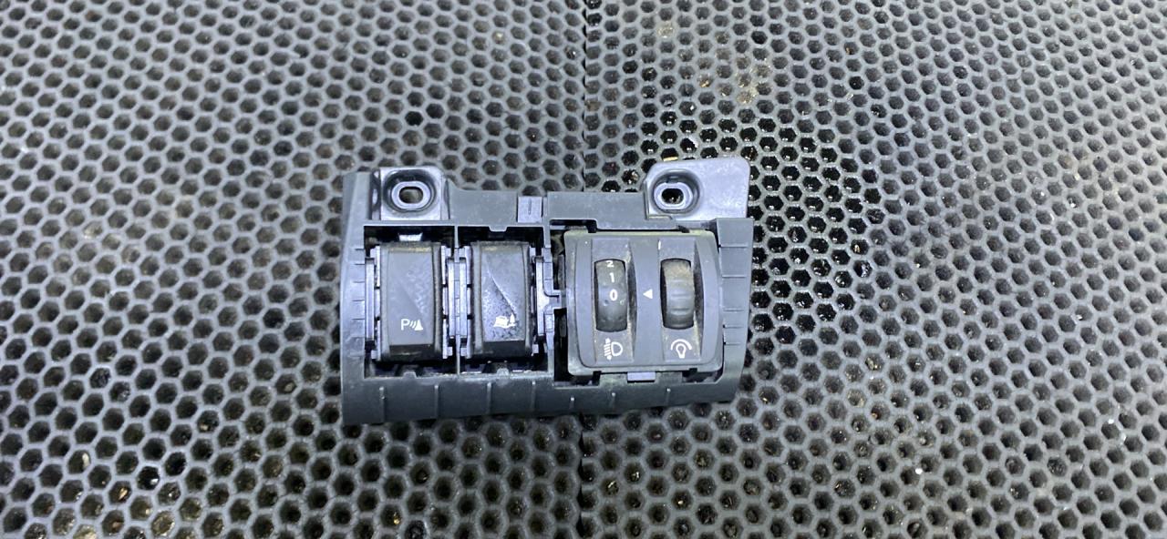 рамка под магнитолу Opel Vivaro B (2014 - 2018), 1406083X - фото №1