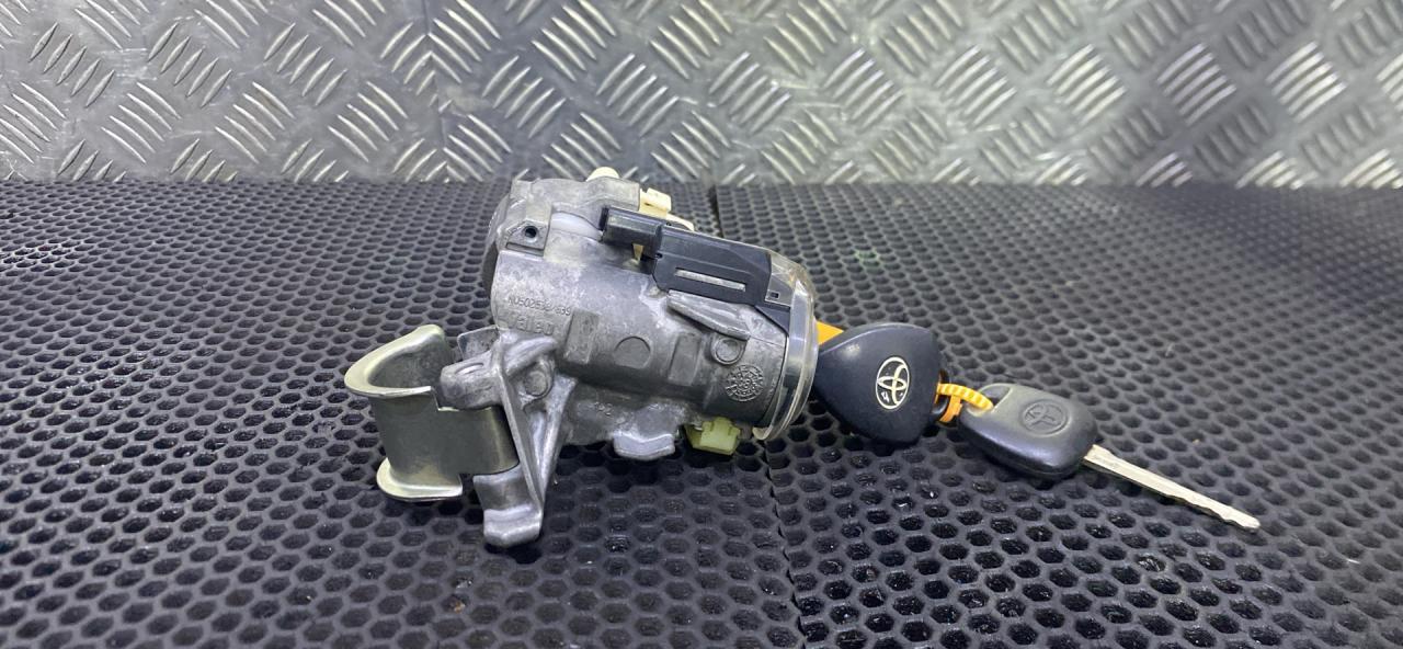 замок зажигания Toyota Avensis 3 поколение (T270) 2010, 89783-0F010 - фото №1