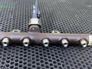 топливная рампа Renault Clio 3 поколение (2005 - 2009), H8200701690