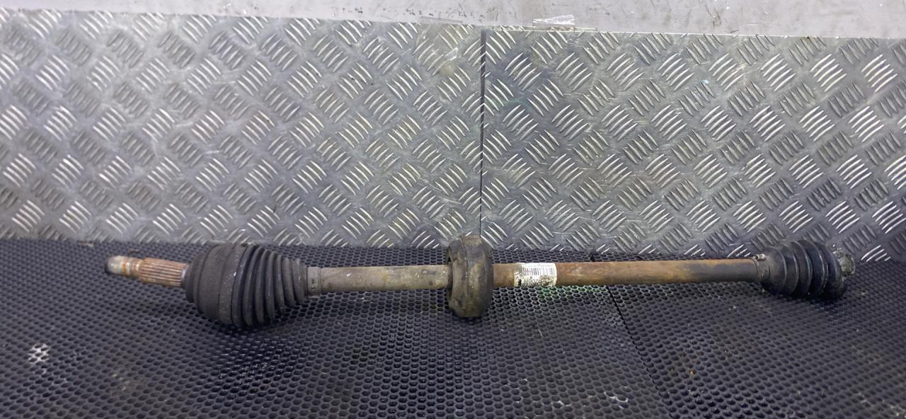 полуось передняя правая (приводной вал, ШРУС) Renault Sandero 2 поколение (2013 - 2018), 391005383R - фото №1