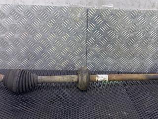 полуось передняя правая (приводной вал, ШРУС) Renault Sandero 2 поколение (2013 - 2018), 391005383R