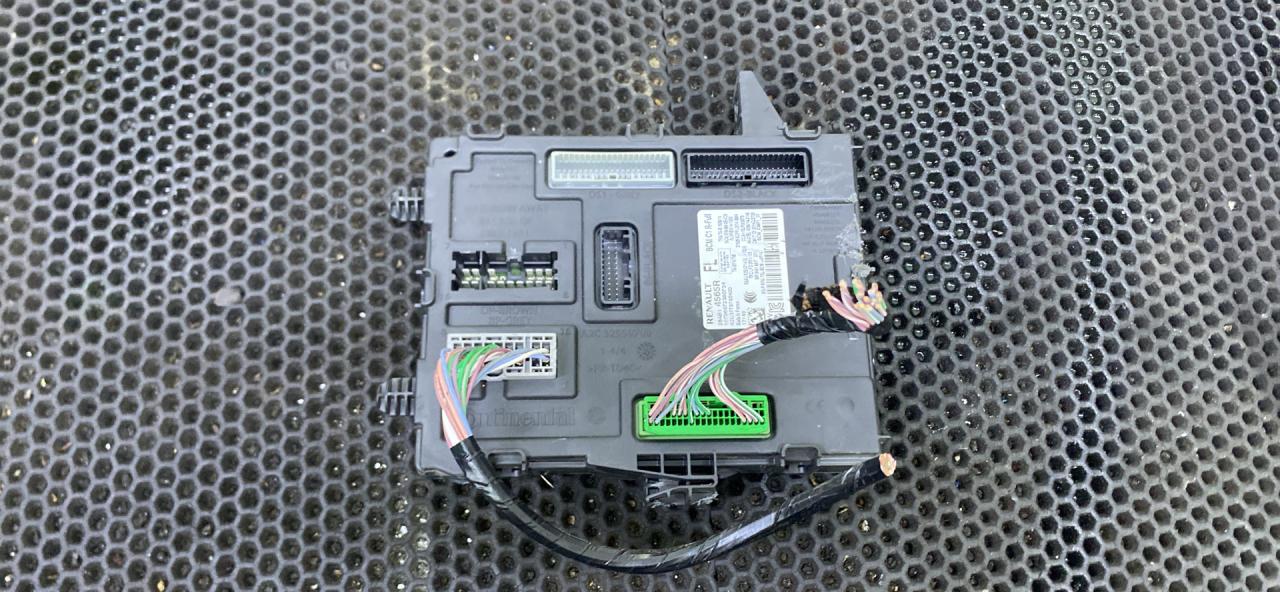 блок комфорта Renault Megane 4 поколение (2016 - 2020), 284B14565R - фото №1