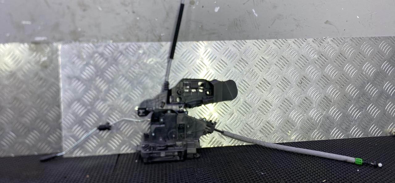 замок двери передней правой Mercedes-Benz GLE W166 2018, A0997201435 - фото №1