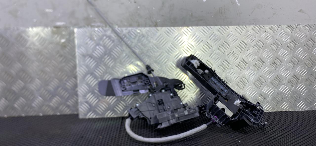 замок двери передней левой Mercedes-Benz GLE W166 2018, A2047602534 - фото №1