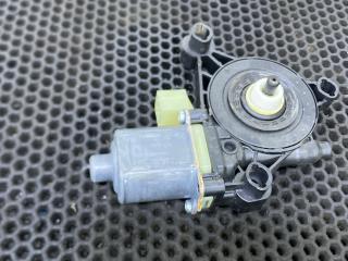 моторчик стеклоподъемника задний правый Volkswagen Tiguan 1 поколение (2007 - 2011), 5Q0959801A