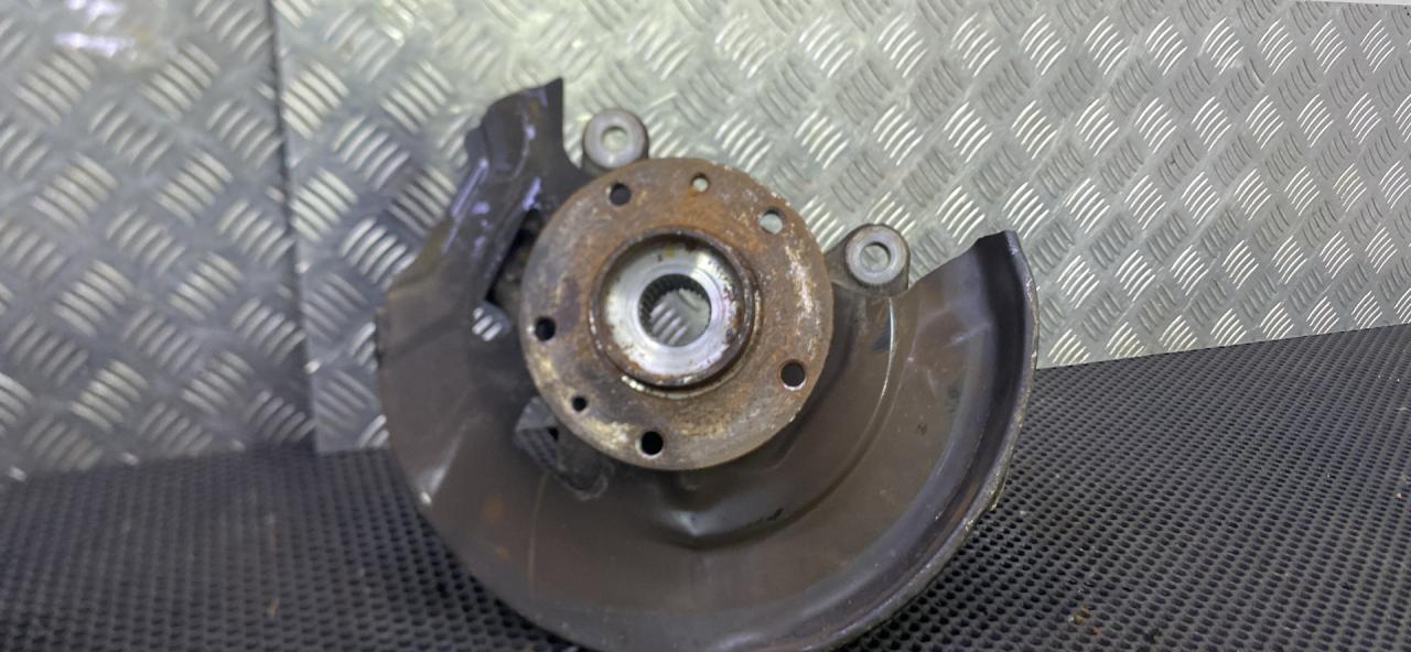 кулак поворотный левый Nissan Juke YF15 (2010 - 2014), 400151KK0A - фото №1