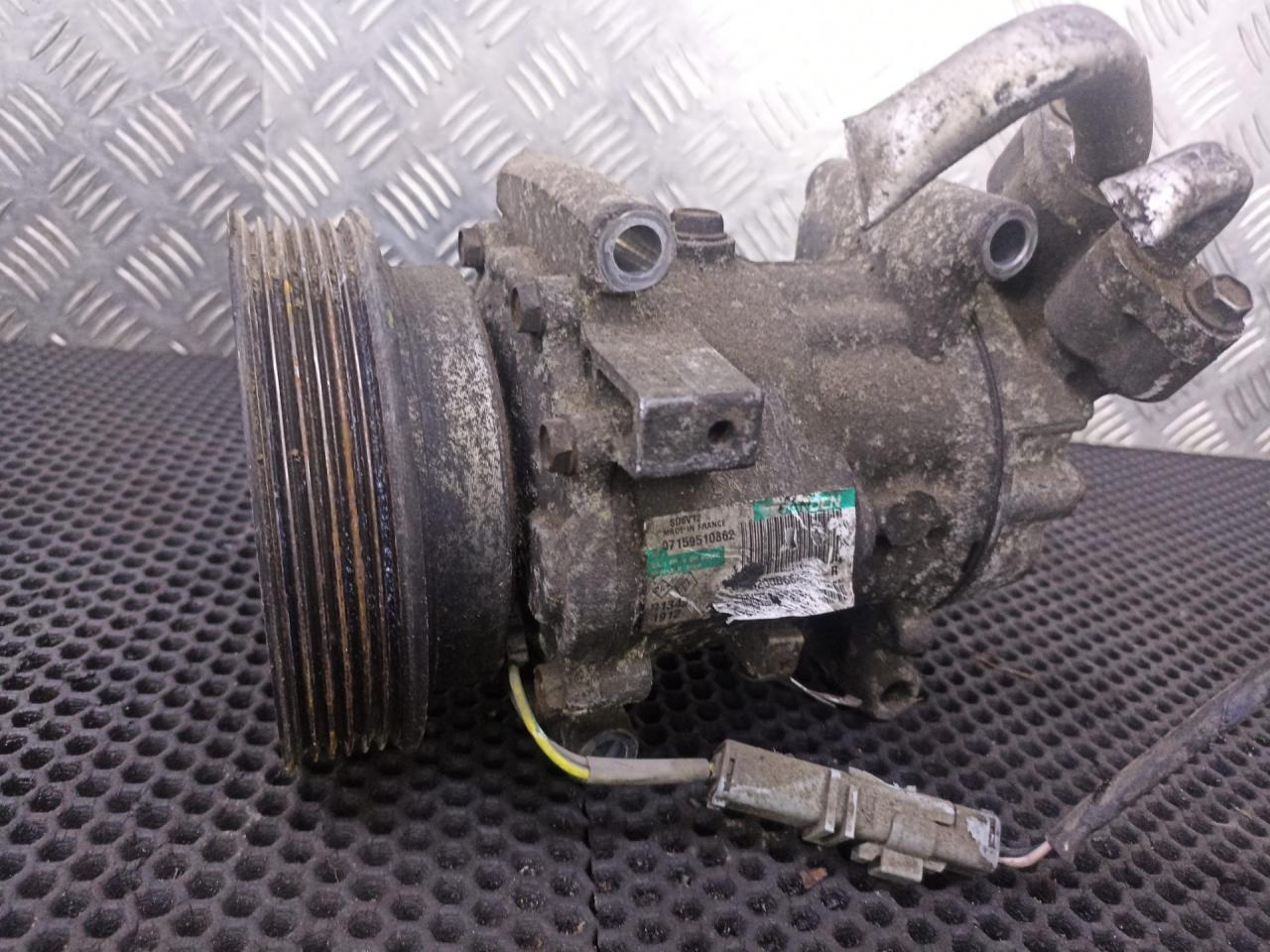 компрессор кондиционера Renault Kangoo 2 поколение 2009, 8200365787 - фото №1