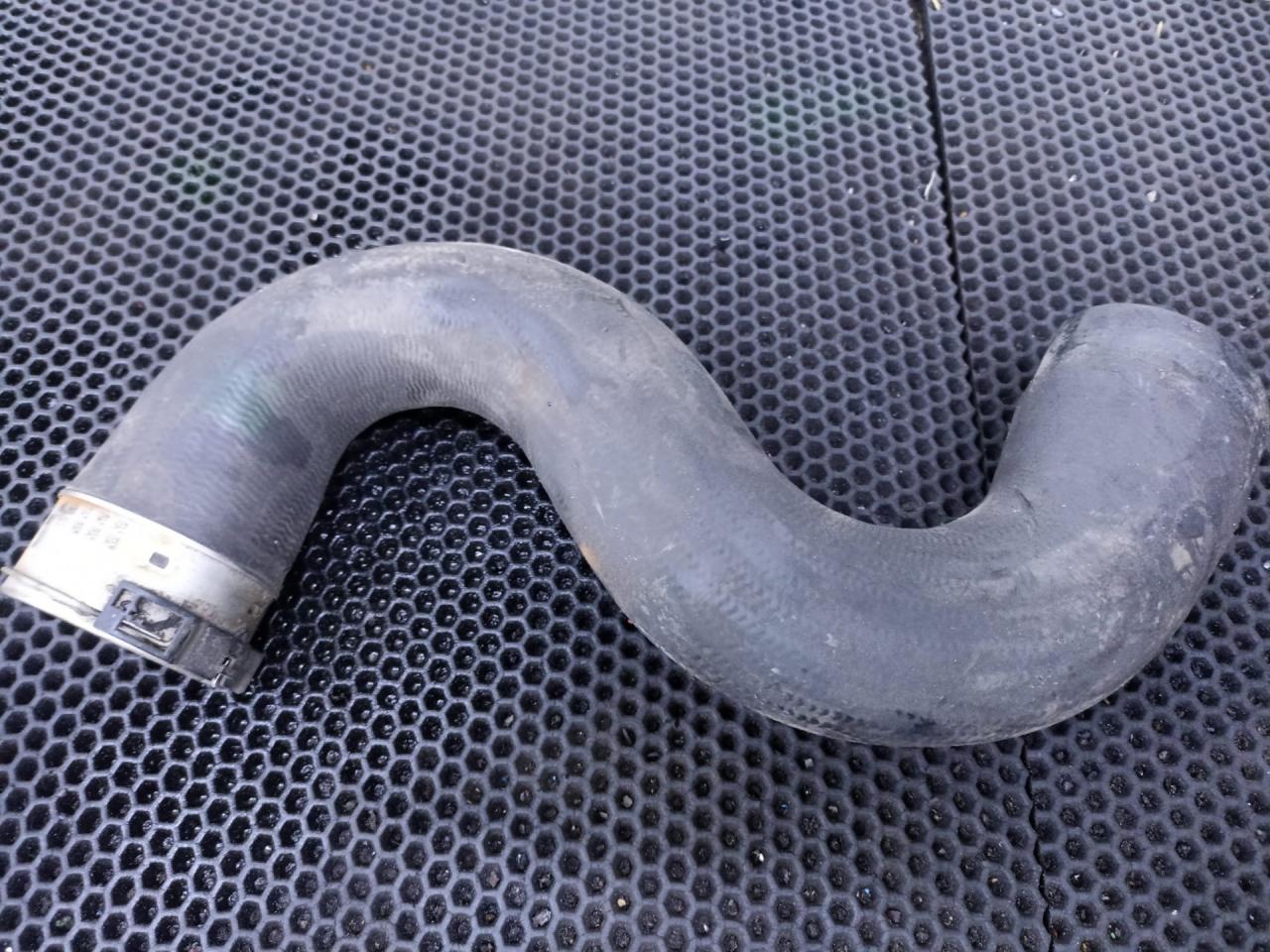 патрубок интеркулера Mercedes-Benz Sprinter 2 поколение (W906) 2009, A90652806 - фото №1