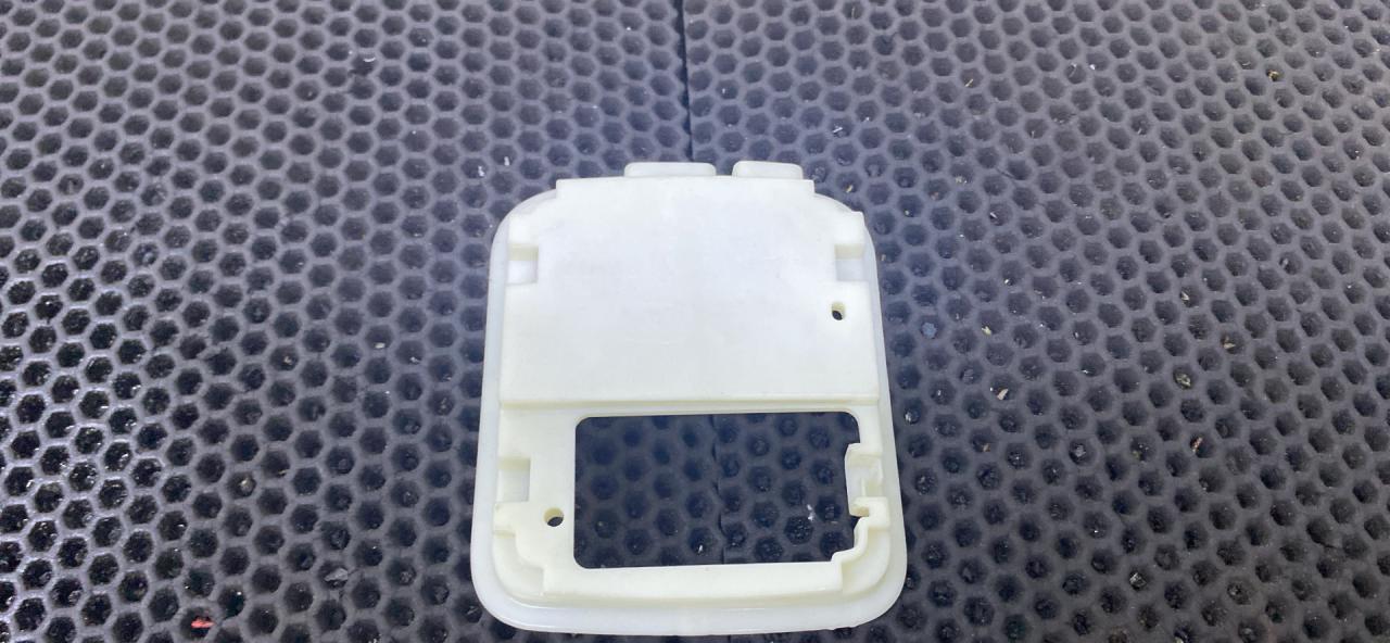 кронштейн (крепление) Land Rover Range Rover Sport 2 поколение (2013 - 2017), DPLA630E70-CA - фото №1