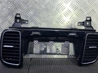 дефлектор обдува салона Mercedes-Benz GLE Coupe C292 (2015 - 2019), A1668306101