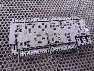 блок предохранителей Mercedes-Benz GLE W166 2017, A1669068201