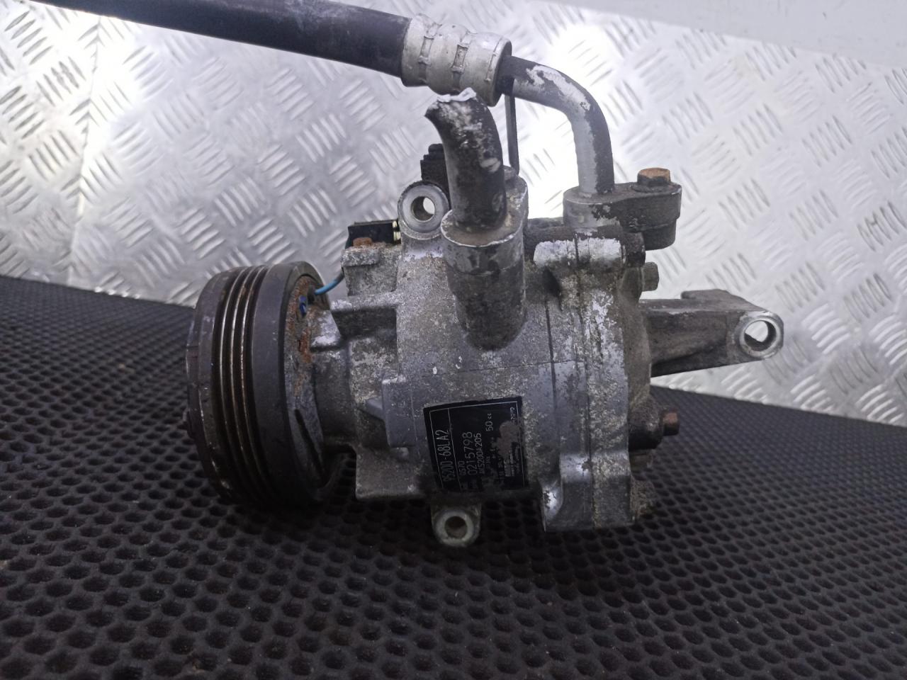 компрессор кондиционера Suzuki Swift 4 поколение 2013, 1.6 л., M16A, бензин, 9520068LA2 - фото №1