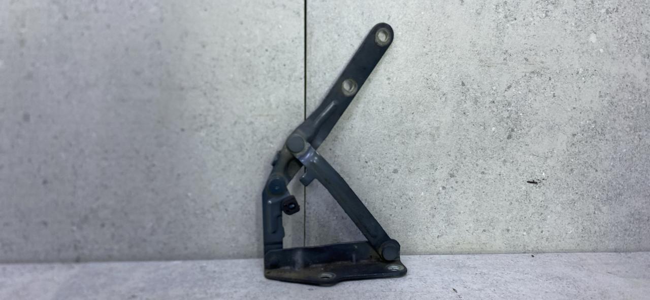 петля капота левая Volkswagen Transporter T5 (2003 - 2009), 7H0823301D - фото №1