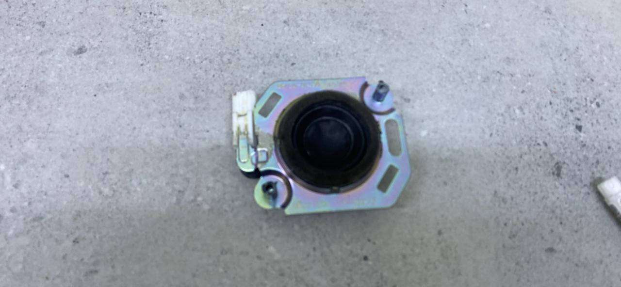 динамик Toyota Hilux 8 поколение (2015 - 2020), 86150-0K390 - фото №1