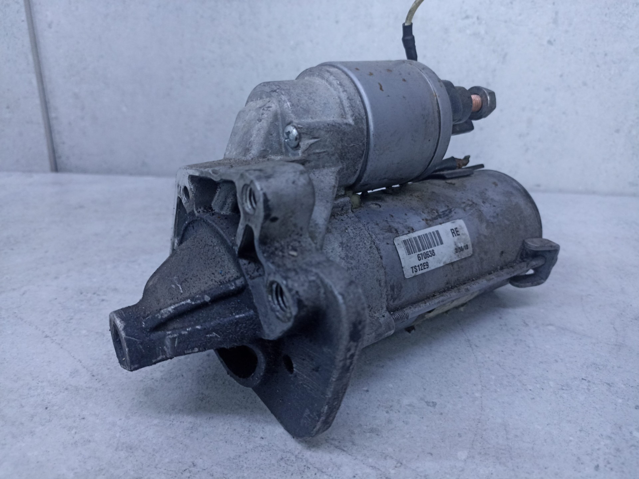 стартер Renault Laguna 3 поколение 2010, 233003329R, 8200836473 - фото №1