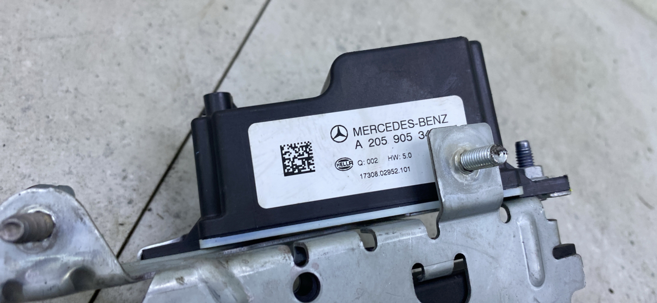 Преобразователь напряжения Mercedes-Benz C-Класс W205/S205/C205 (2014 - 2018), A2059053414 - фото №1