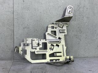 кронштейн блока управления Mercedes-Benz C-Класс W205/S205/C205 (2014 - 2018), A2055456300