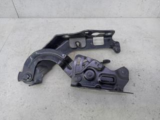 петля капота правая Mercedes-Benz C-Класс W205/S205/C205 [рестайлинг] 2018, 4.0 л., M 177.980, бензин, A2058800928