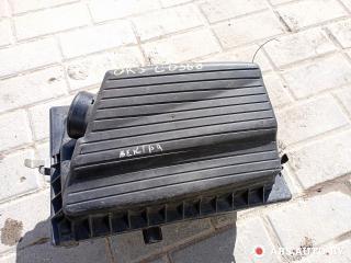 корпус воздушного фильтра Opel Vectra B [рестайлинг] 2001, 1.8 л., бензин, 90499599, 4611685900