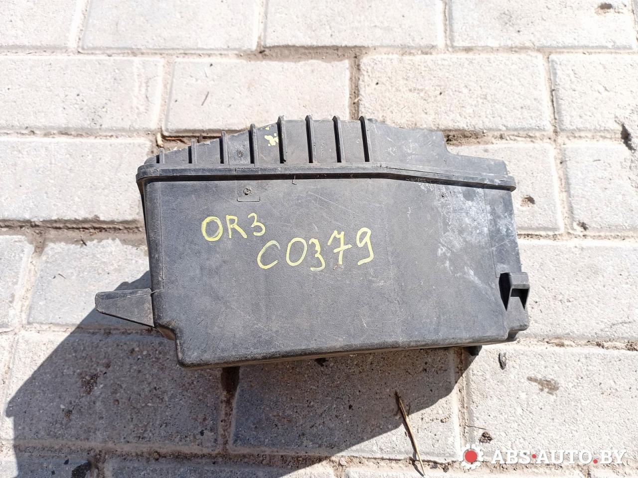 резонатор воздушного фильтра Renault Laguna 1 поколение 1998, 1.8 л., бензин, 7700858315, 7700859506 - фото №1