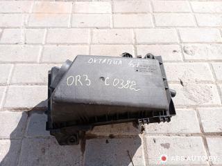 корпус воздушного фильтра Skoda Octavia 1 поколение (A4) [рестайлинг] 2004, 1.9 л., дизель, 1J0129620, 1J0129607AE