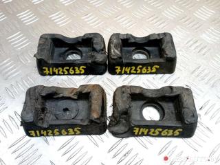 опора под домкрат (поддомкратная подушка) Mercedes-Benz E-Класс W211/S211 2003, 2.2 л., дизель, АКПП, седан