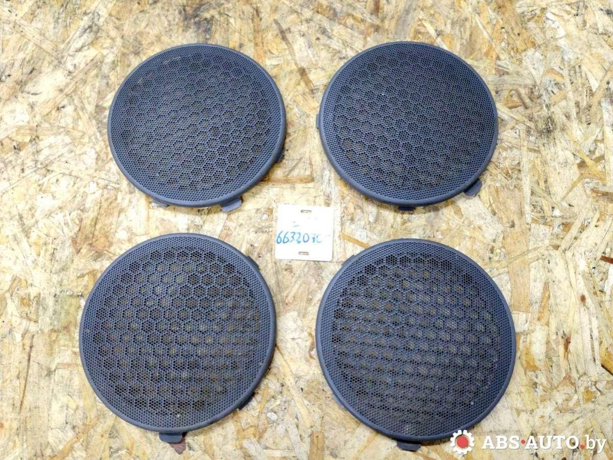 сетка на динамик Citroen C5 1 поколение 2004, 1.6 л., дизель, МКПП, хетчбэк 5 дв., 9634428877 - фото №1