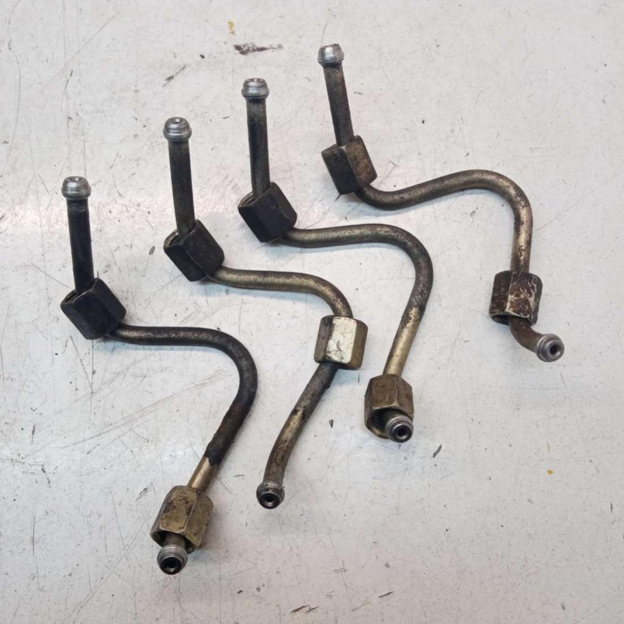 трубка ТНВД Mercedes-Benz Vito W638 2001, 2.2 л., OM 611.980, дизель, МКПП, микроавтобус - фото №1